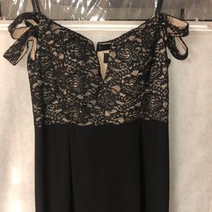 Women’s dress